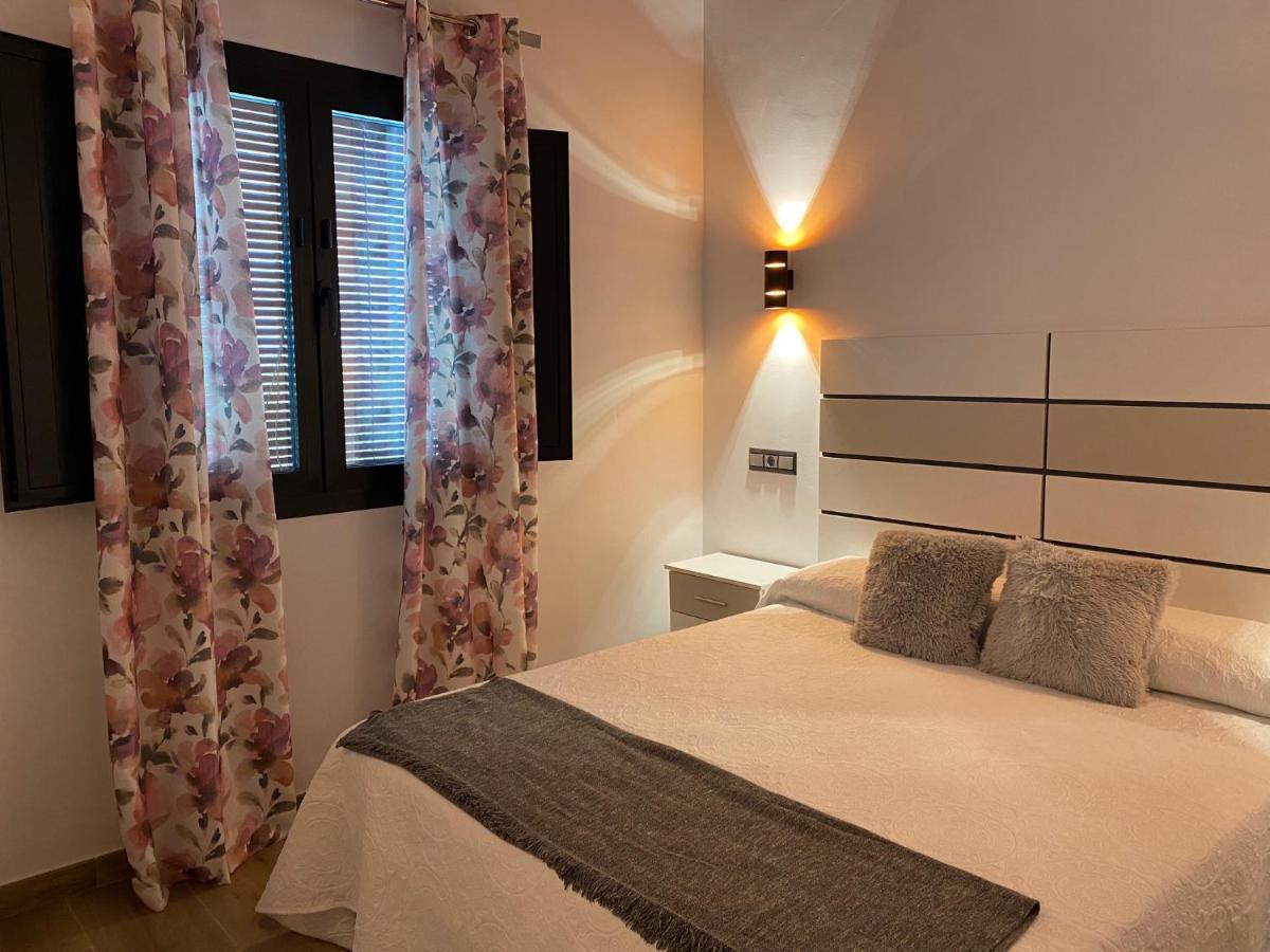 Casas Rurales El Nogalejo Setenil Setenil De Las Bodegas 外观 照片